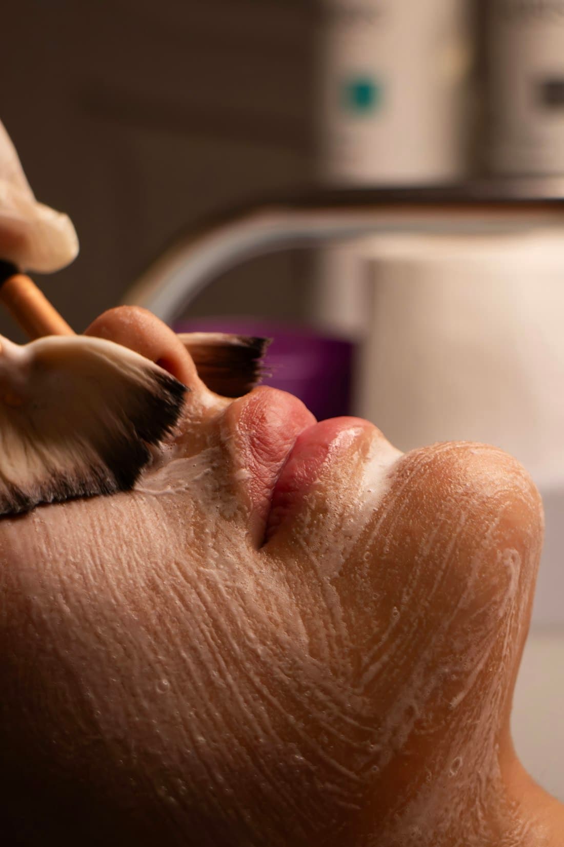 Massage & Moisture
